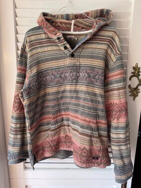 Faherty Pacific Hooded Poncho - Men's size Large Pink, Gray, Cream colors